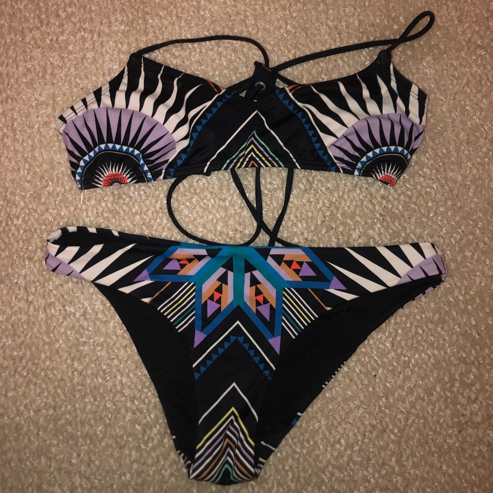 Cute L.A. Hearts tribal pattern bathing suit